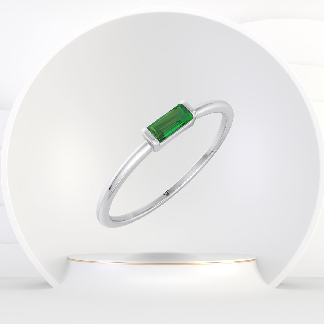 Verde - Dainty Green Emerald Baguette Solitaire Stackable Ring - Gem Jewelers Co