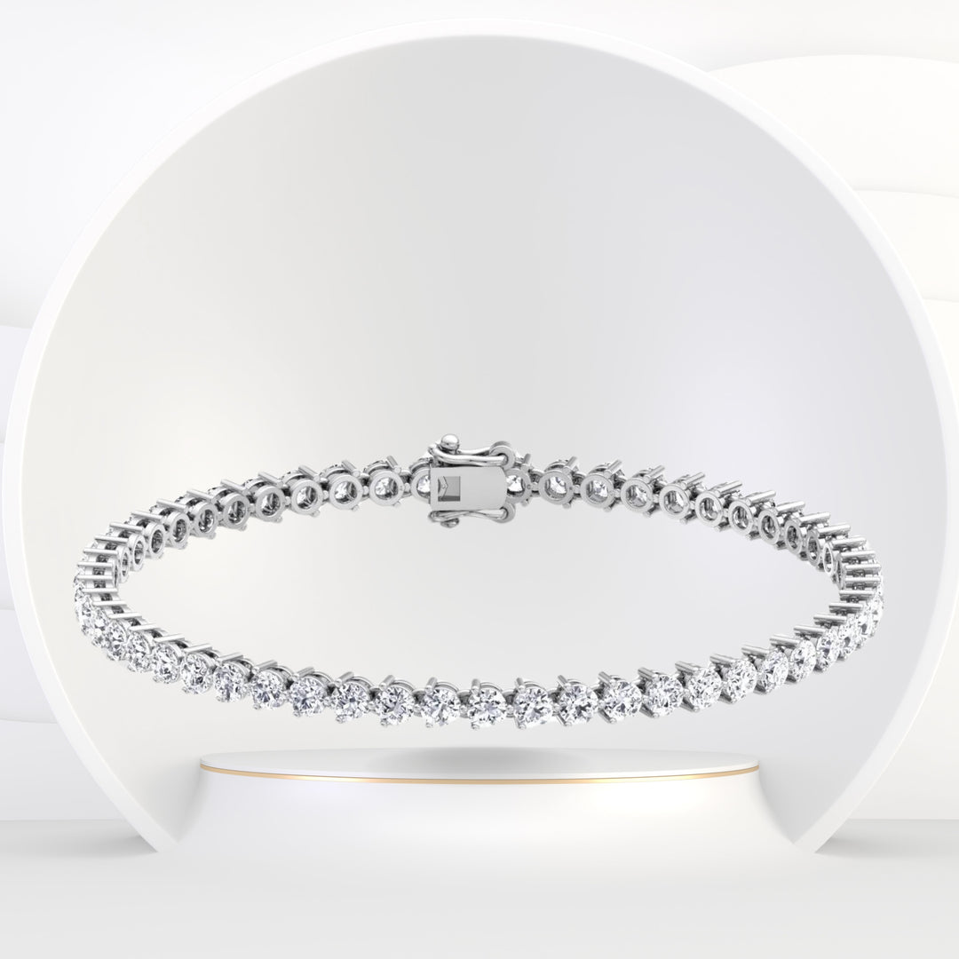 Jilli - 3-Prong Natural Diamond Tennis Bracelet - Martini Style