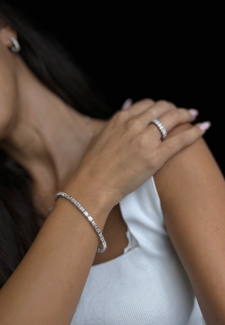 10.50CT T.W East To West Emerald Cut Natural Diamond Tennis Bracelet 18K Solid Gold