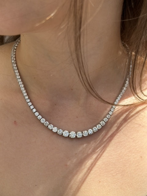 20 Carat Graduated Tennis Diamond Necklace In 14K White Gold