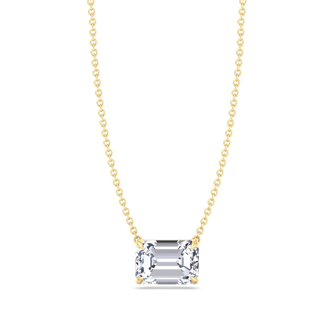 emerald-shape-diamond-pendant-in-yellow-gold