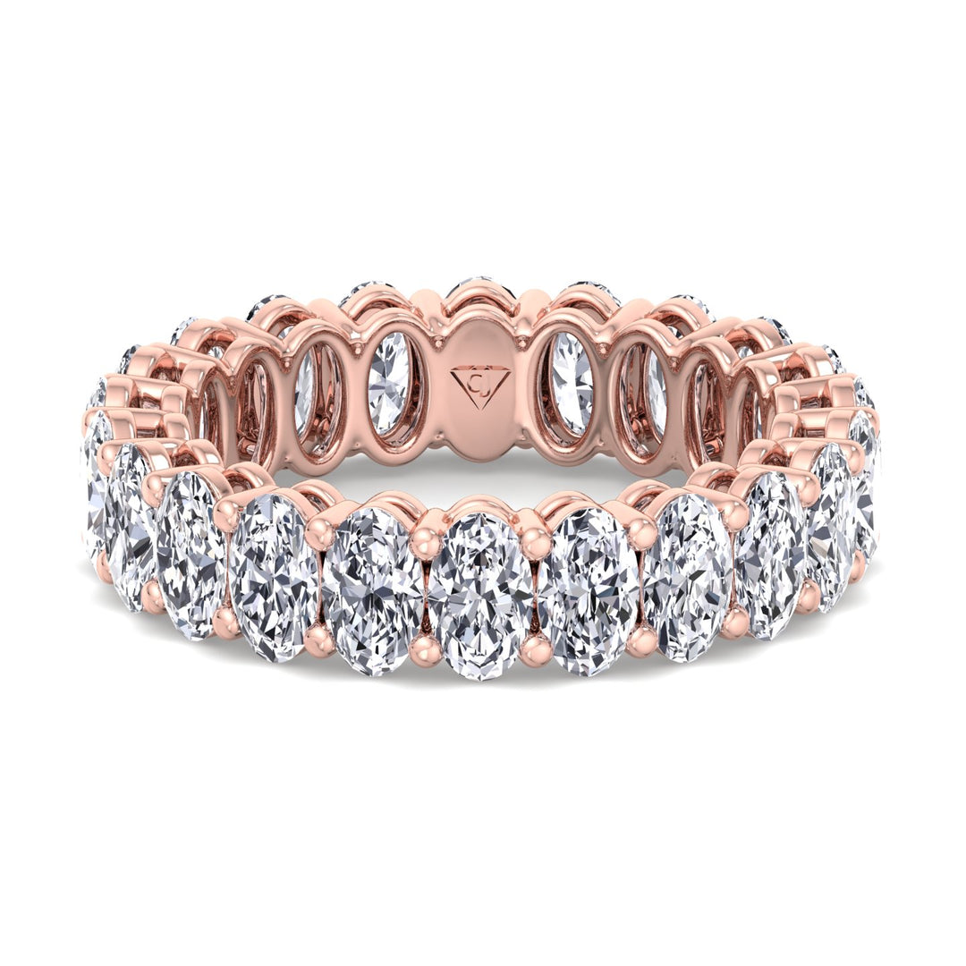 oval-cut-diamond-eternity-band-in-rose-gold