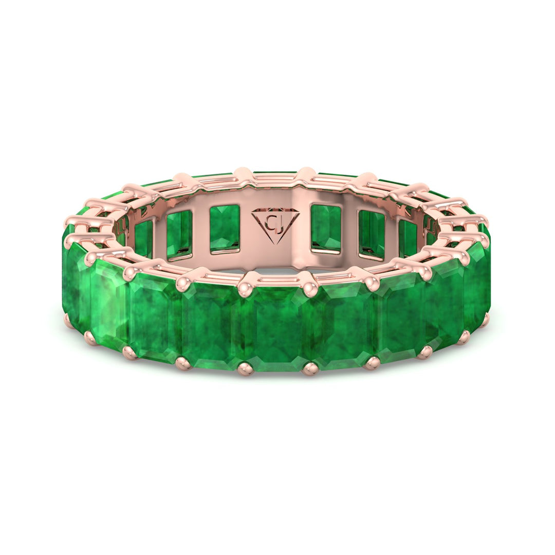 emerald-cut-green-emerald-eternity-in-rose-gold