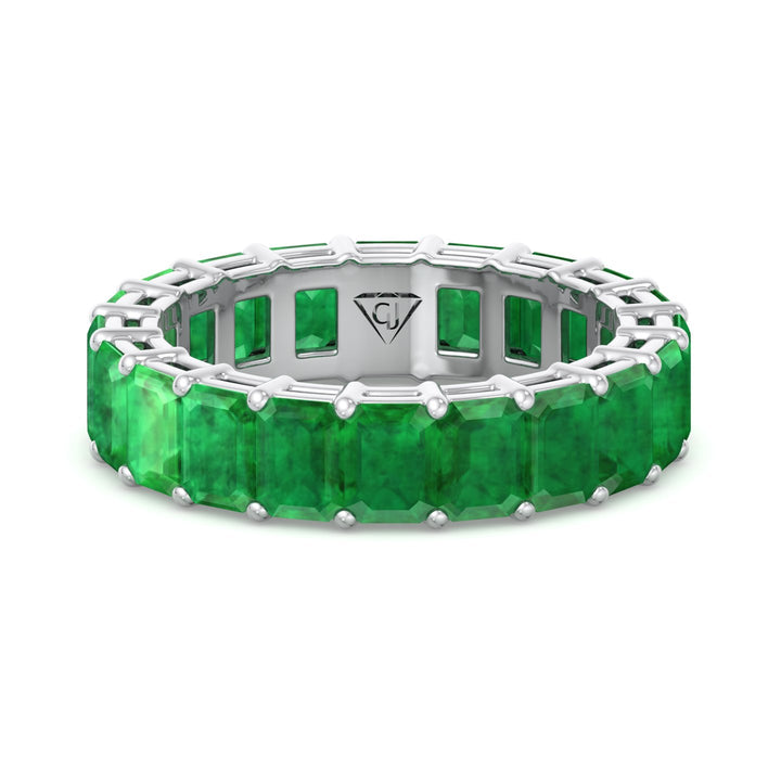 emerald-cut-green-emerald-eternity-in-white-gold
