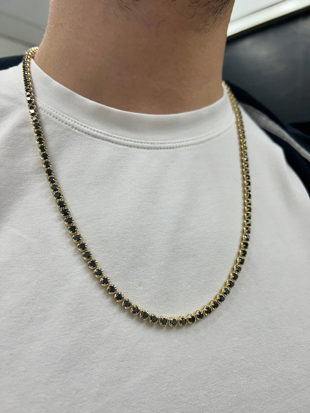 15-carat-black-diamond-tennis-necklace-in-solid-yellow-gold