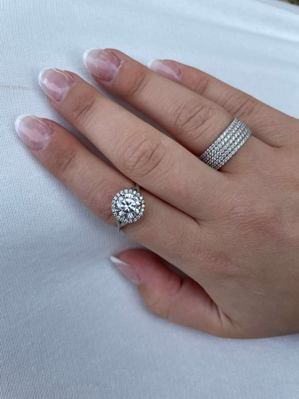 round-cut-diamond-halo-crossover-band-ring-solid-white-gold