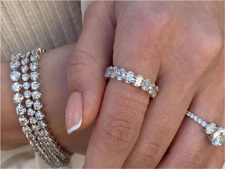 Pavé vs Prong Setting For Diamond Jewelry