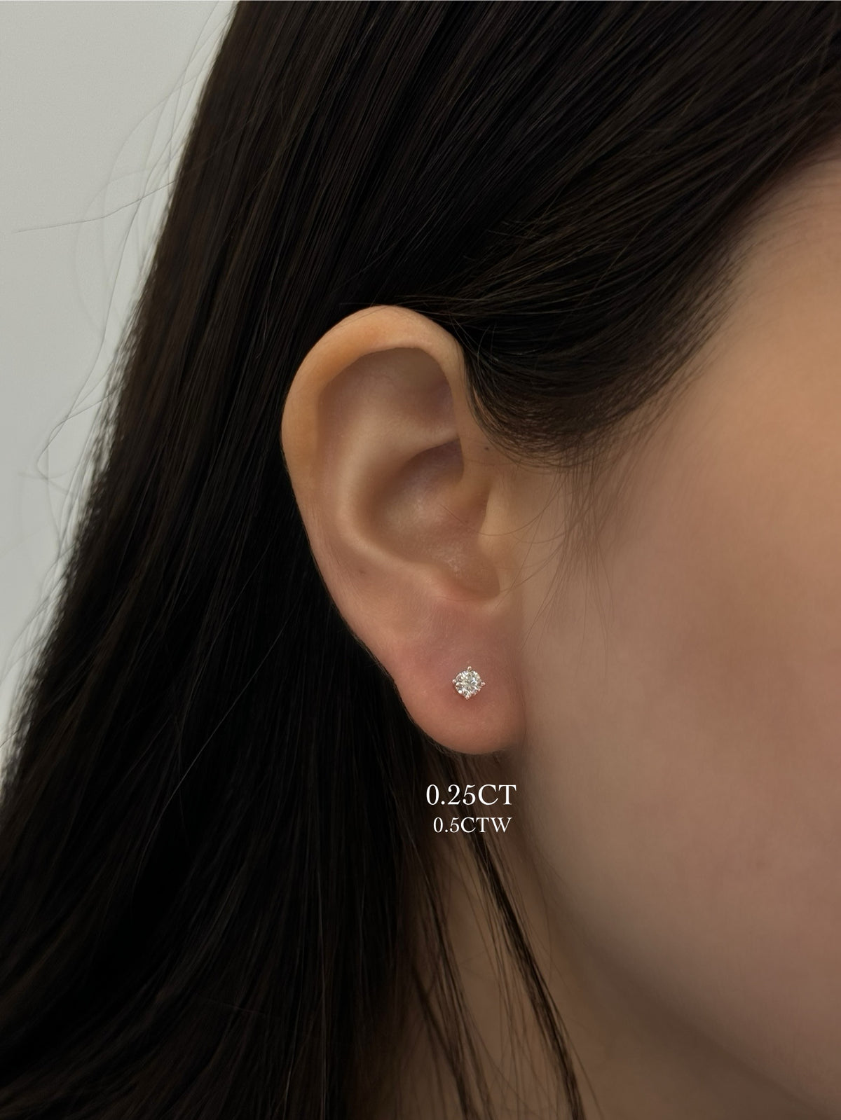 0.5ctw 4 Prong Round Natural Diamond Studs