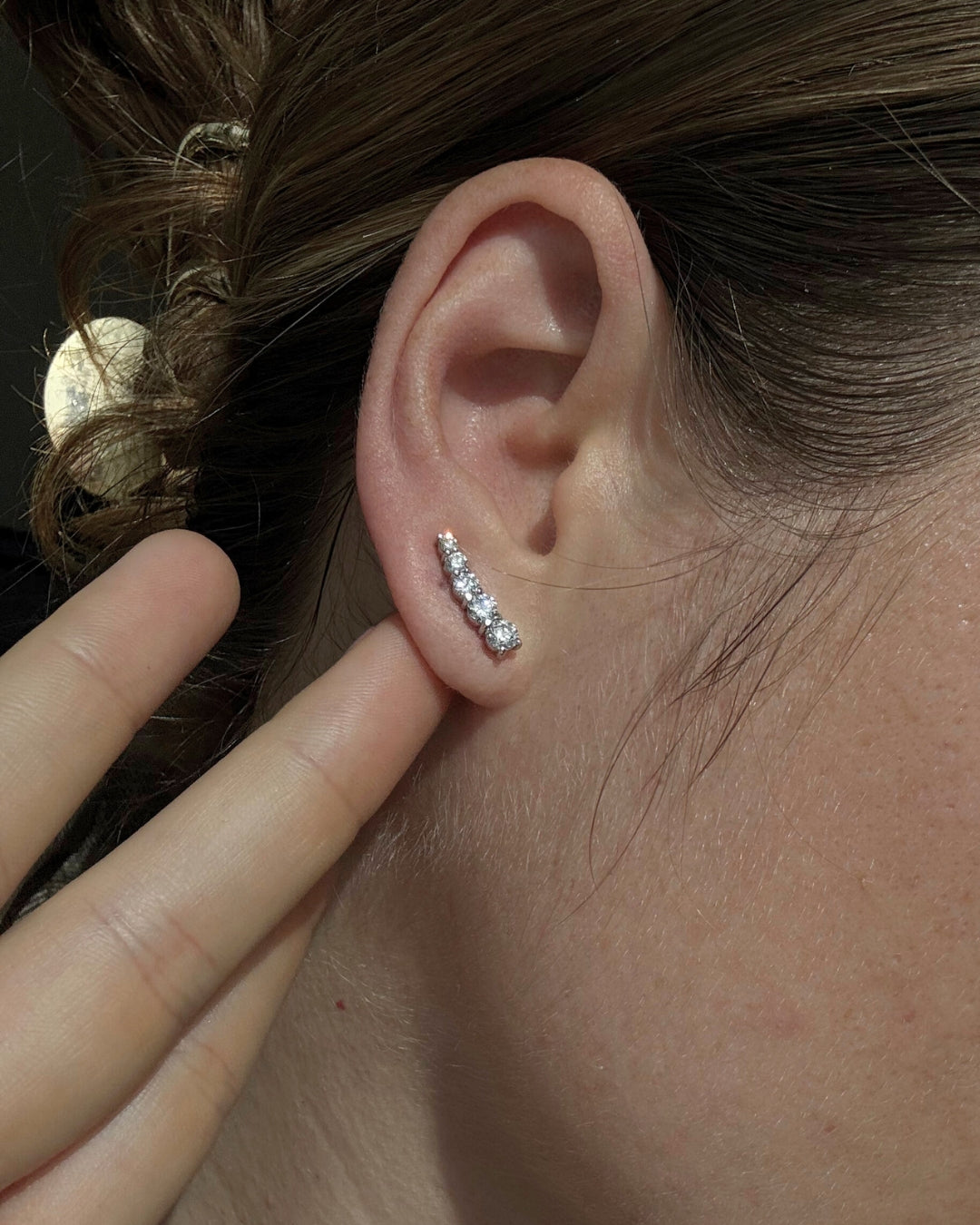 Graduated Round Shape Natural Diamond Cuff Earrings