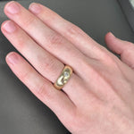 mens-single-diamond-band-in-yellow-gold