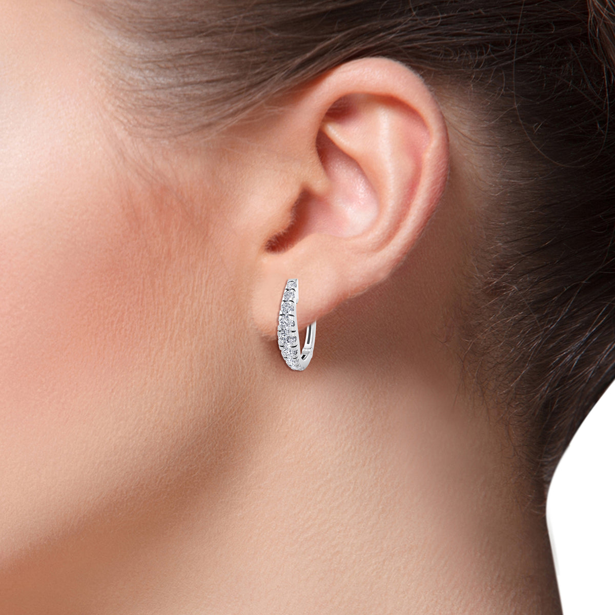 Graduated Round Shape Natural Diamond Huggie Hoop Earrings White Gold Lifestyle