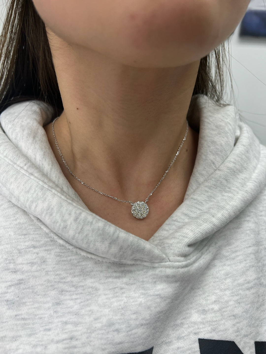 1 Carat Round Shape Diamond Pendant Necklace