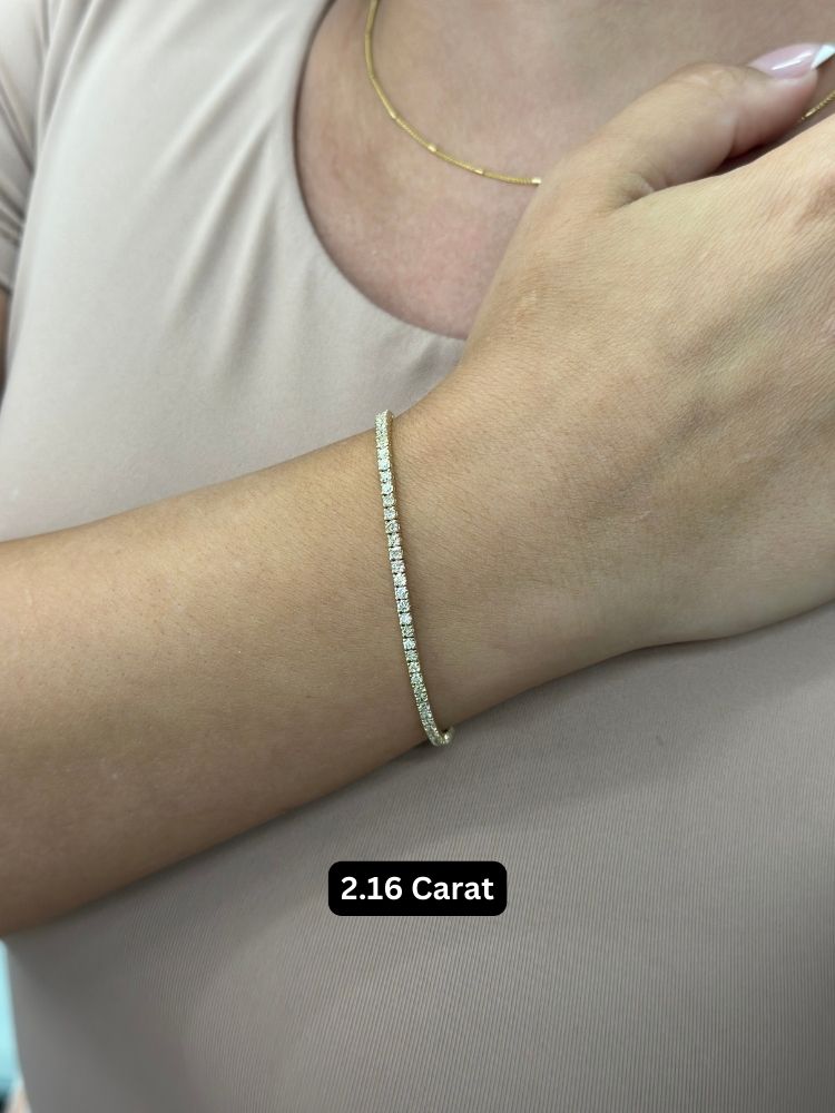 2.16-carat-4-prong-round-diamond-tennis-bracelet-in-14k-gold