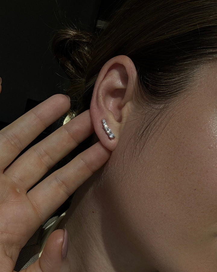 Graduated Round Shape Natural Diamond Cuff Earrings