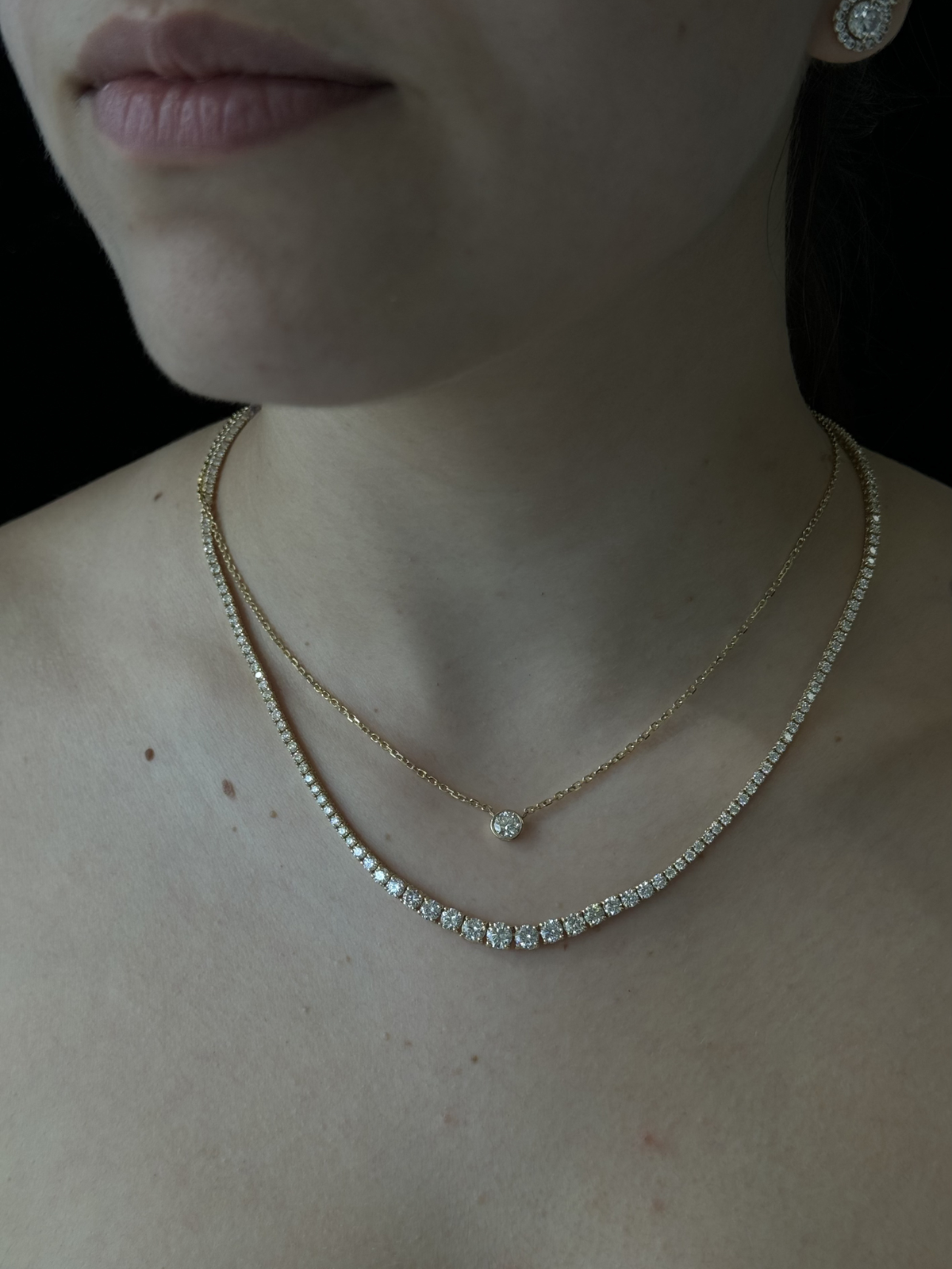 4 Prong Graduated Natural Diamond Tennis Necklace 18K