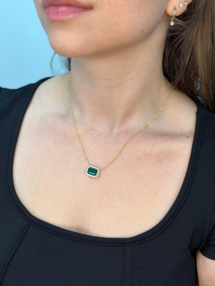 3.10CT Emerald Cut Diamond & Emerald Necklace, Yellow Gold, Model Neck
