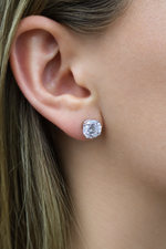 3 4 Prong Round Natural Diamond Studs