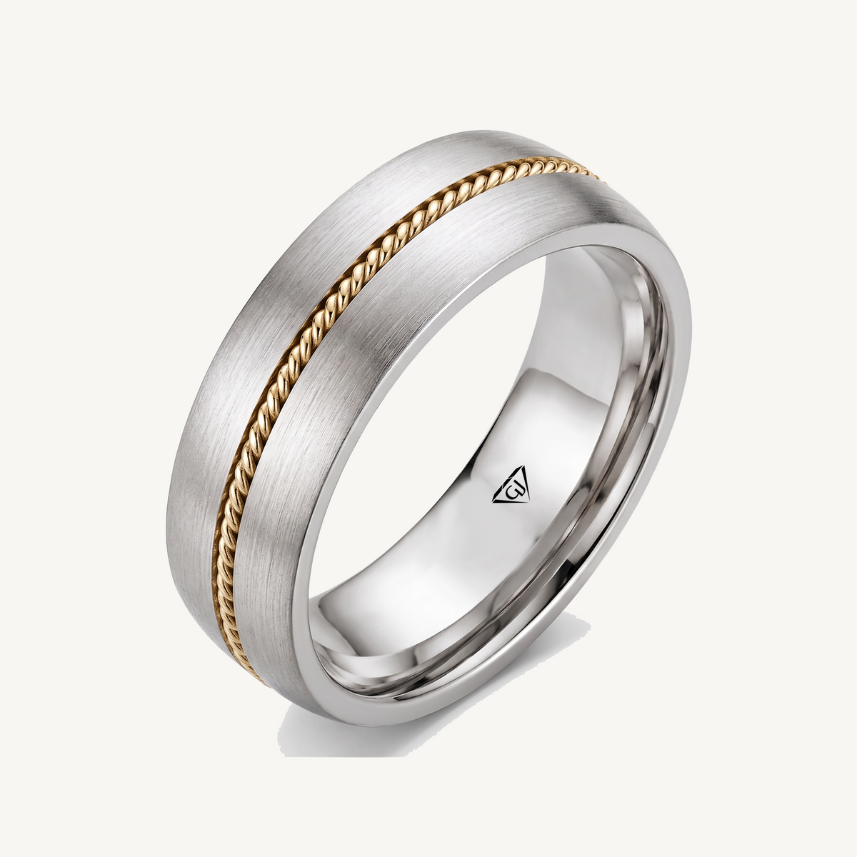 Center Rope Accent Men's Solid Gold Band 