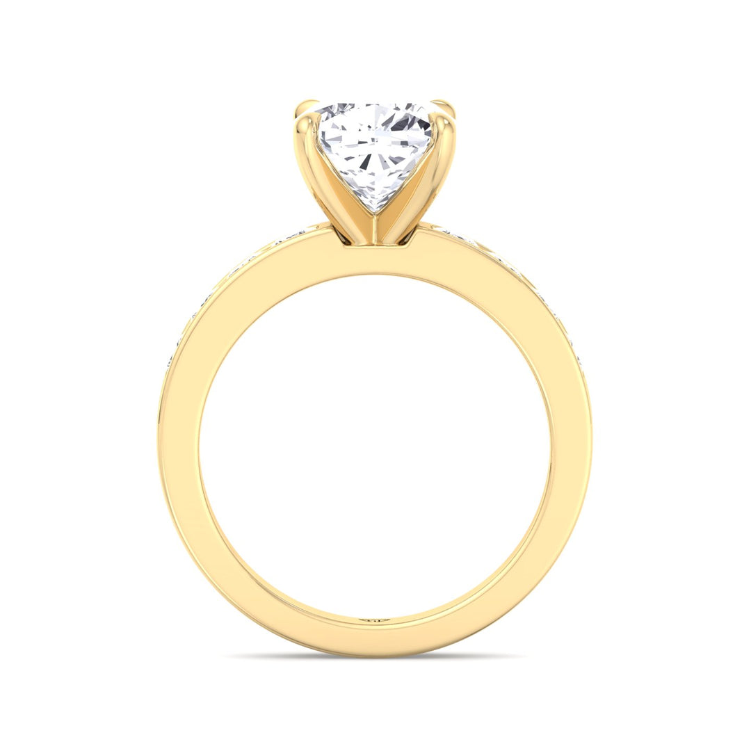 Evalina - Cushion Shape Diamond Ring Yellow Gold