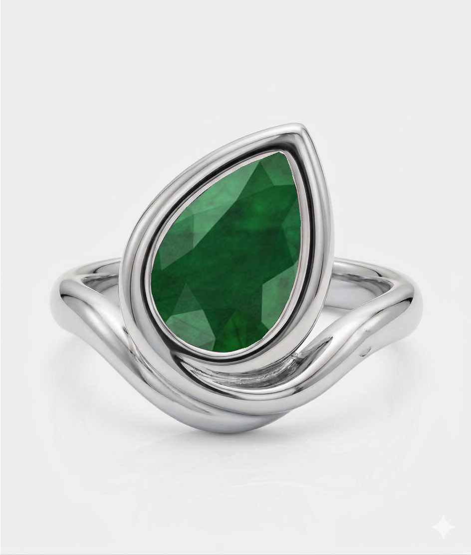Natural Green Emerald Pear Shape Pinky Ring WG2
