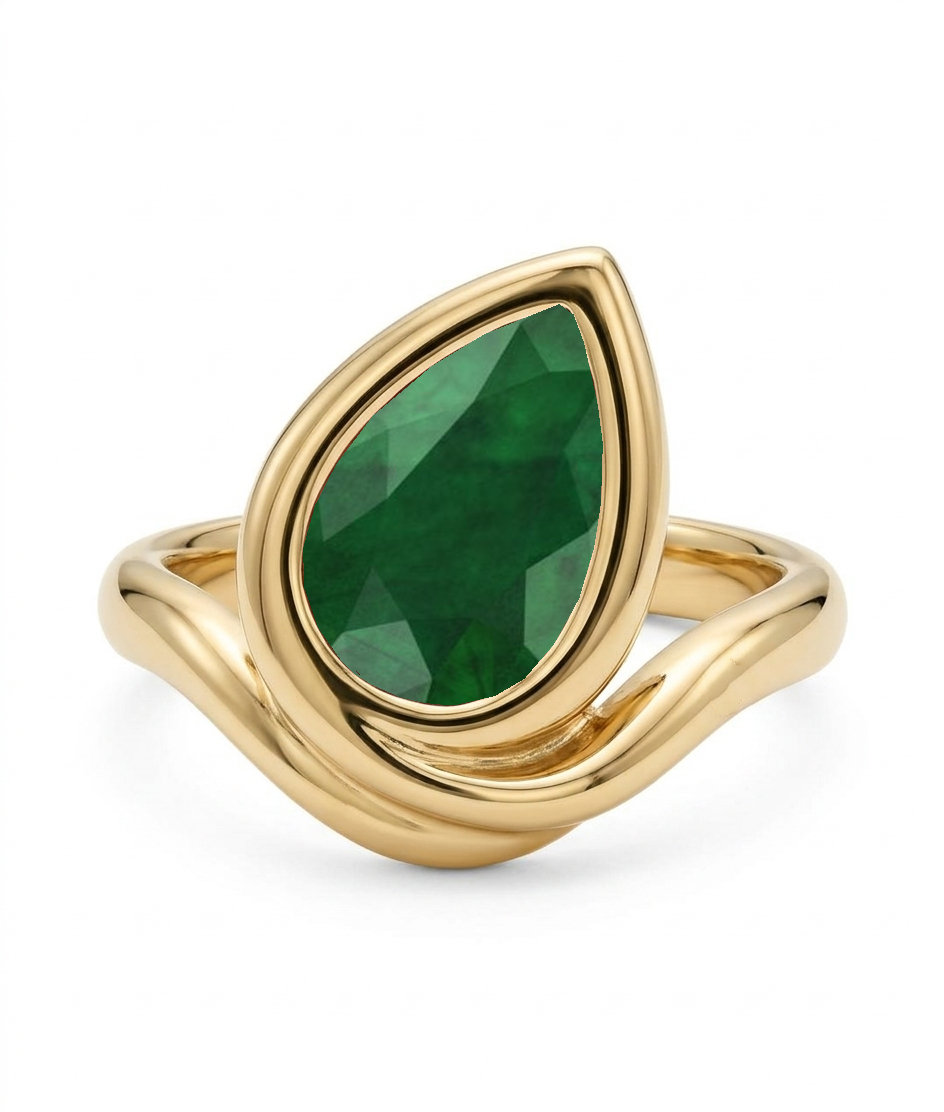 Natural Green Emerald Pear Shape Pinky Ring YG2