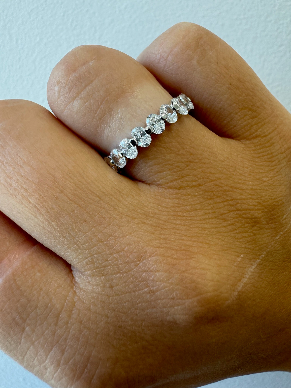 Marlo - Floating Oval Shape Diamond Eternity Band - Gem Jewelers Co