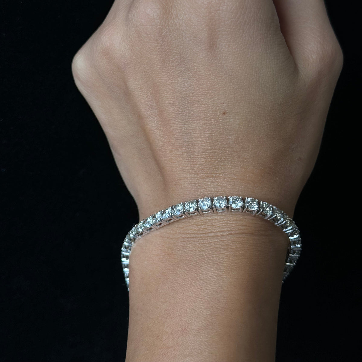 10 Carat T.W Round Cut Natural Diamond Tennis Bracelet in 14K Solid Gold in A 4-Prong Setting