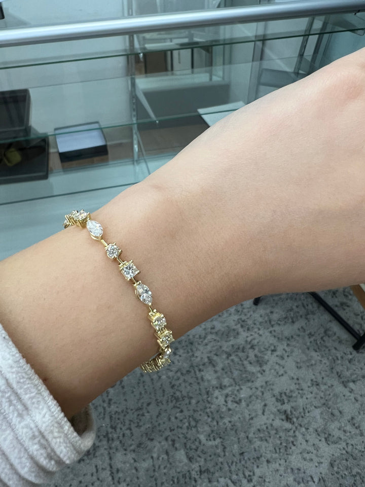 10.50-carat-total-weight-multi-shape-combo-diamond-tennis-bracelet-in-18k-solid-yellow-gold