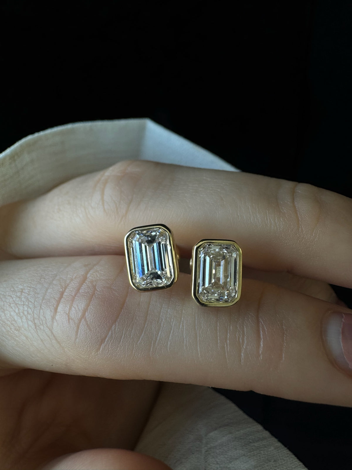 Bezel Set Emerald Shape Natural Diamond Studs