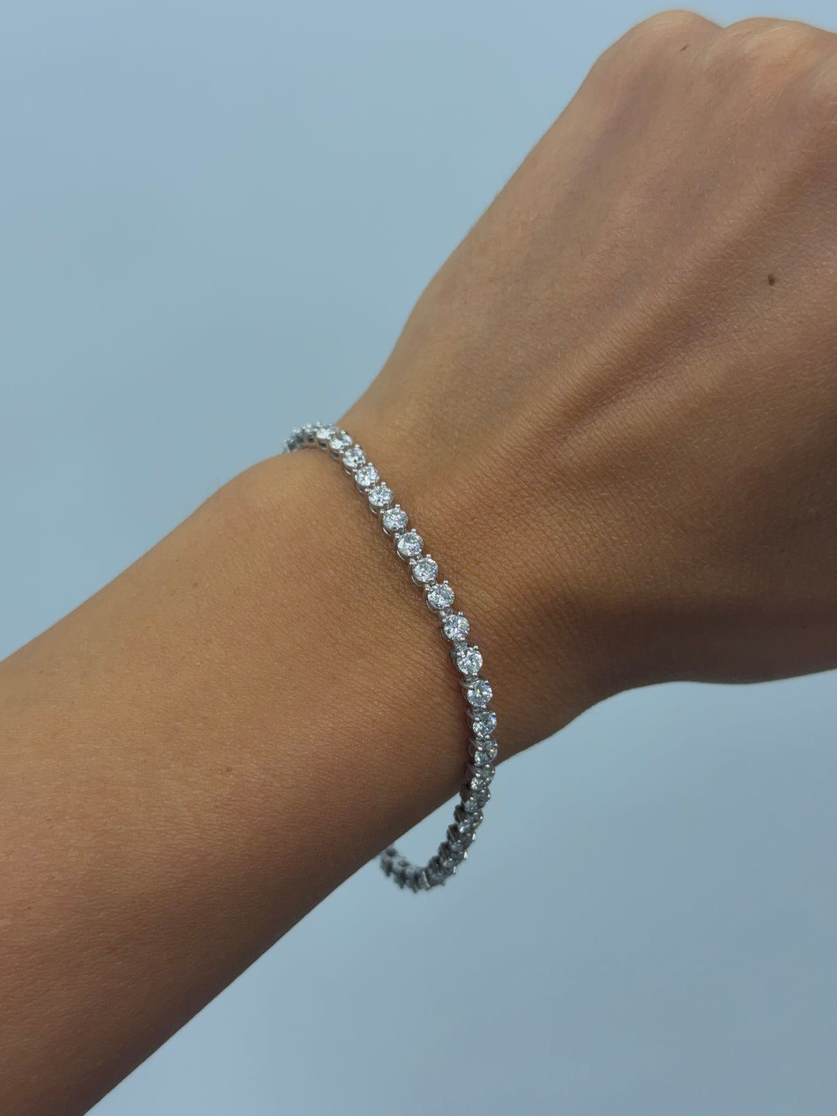 3-Prong Natural Diamond Tennis Bracelet - Martini Style 14K Solid Gold