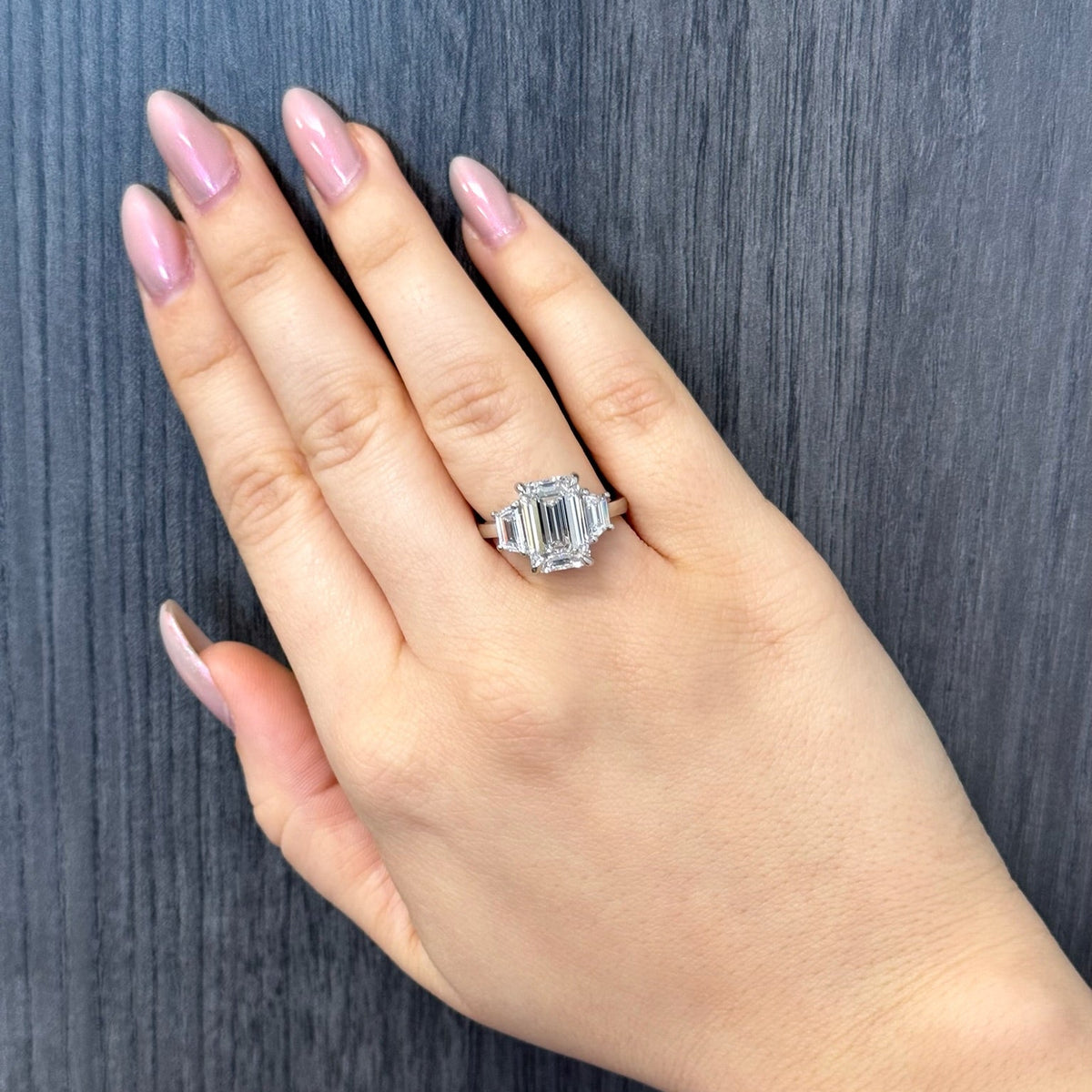 Paolina - 3 Stone Emerald & Trapezoid Diamond Engagement Ring - Gem Jewelers Co