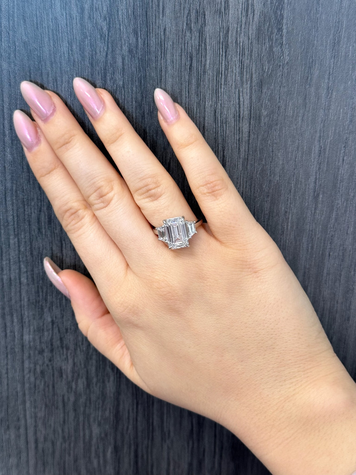 Paolina - 3 Stone Emerald & Trapezoid Diamond Engagement Ring - Gem Jewelers Co