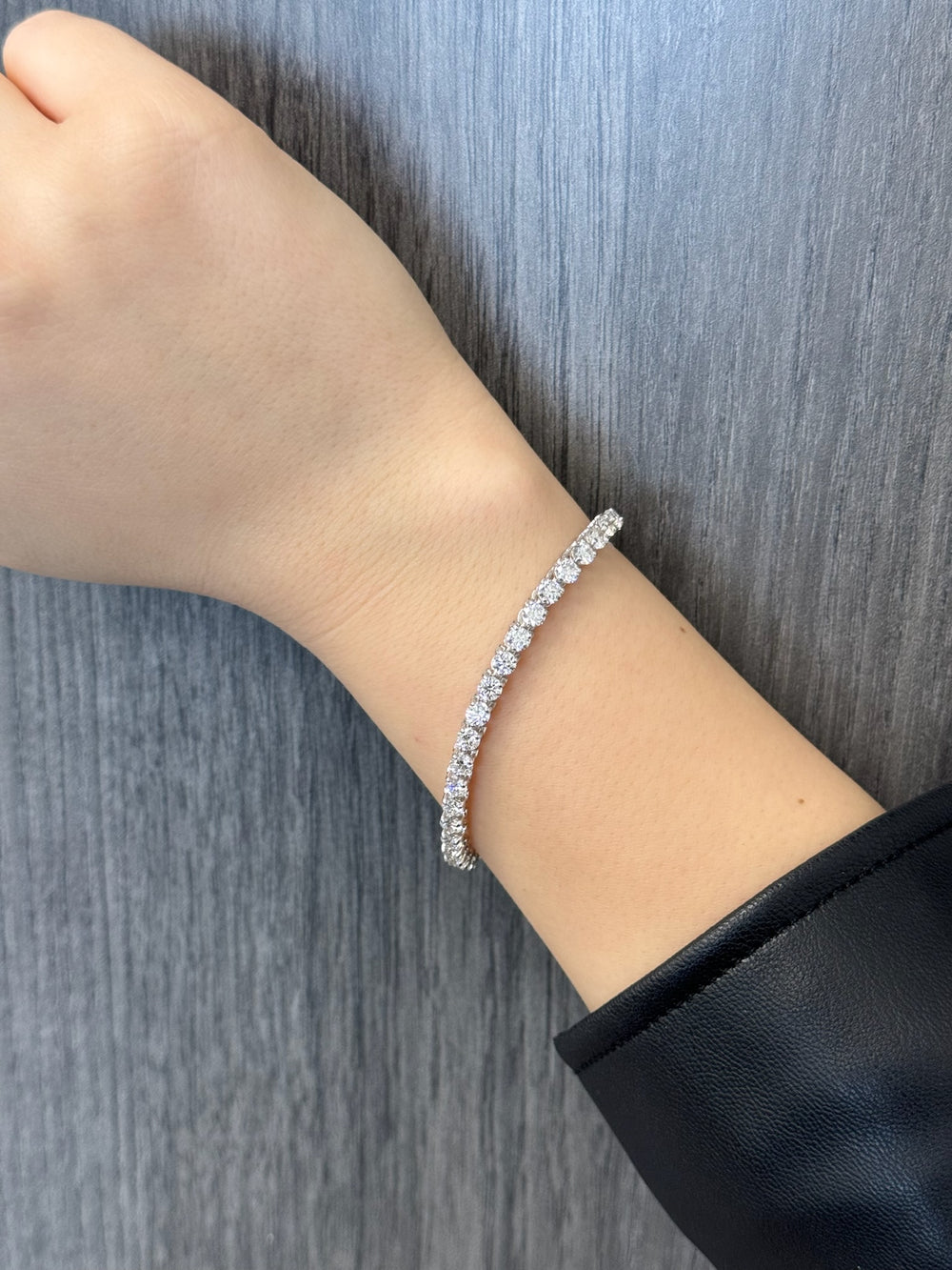 3-Prong Natural Diamond Tennis Bracelet - Martini Style - Gem Jewelers Co