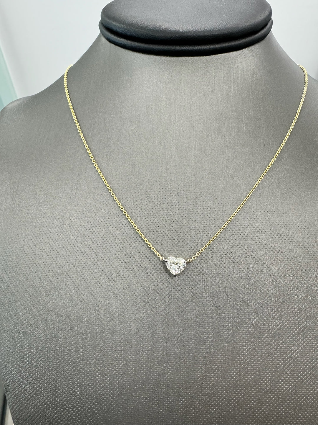 Lola - Heart Shape Diamond Pendant