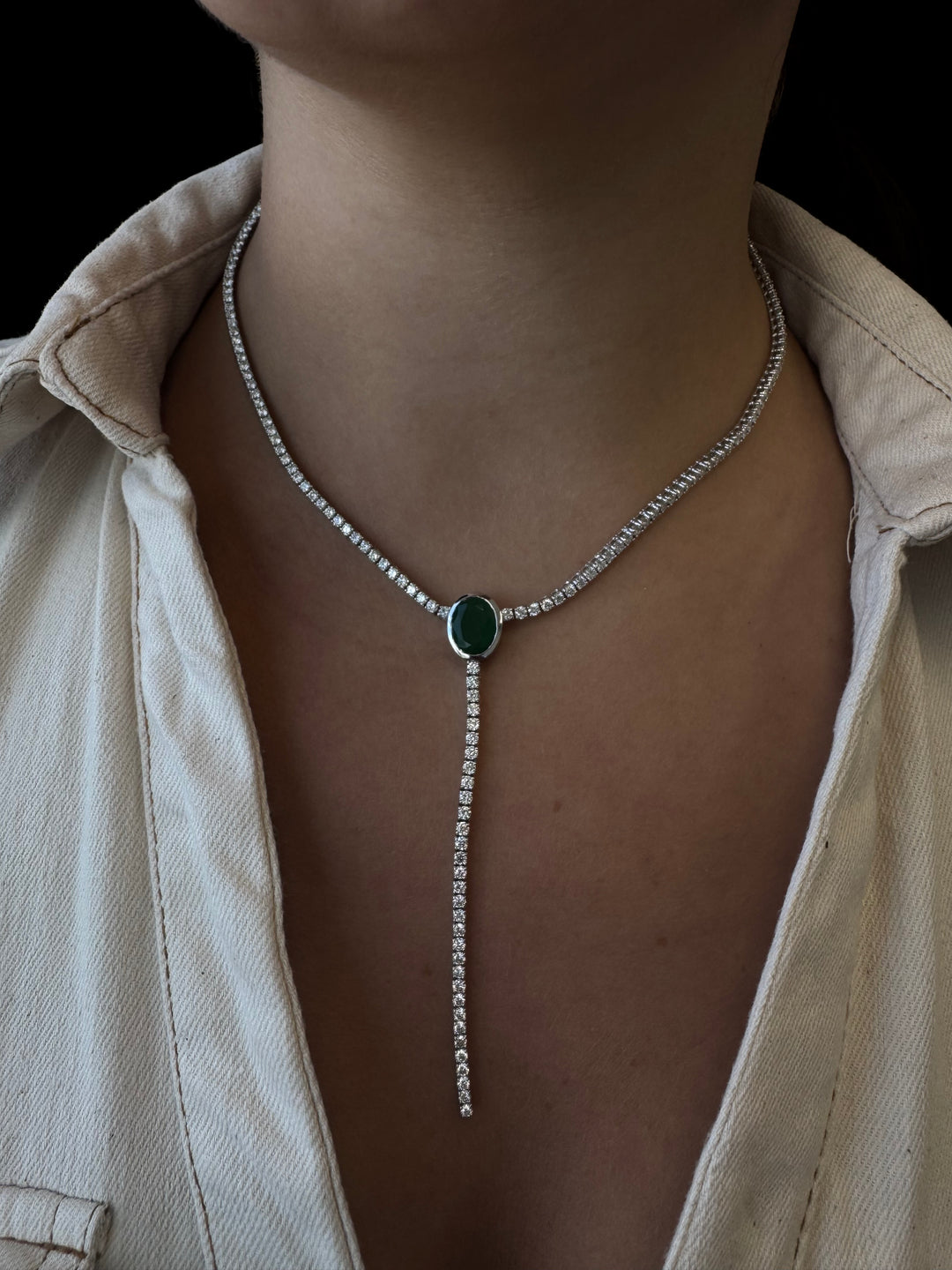 10.50CT T.W Round Natural Diamond Lariat Tennis Necklace with Natural Green Emerald Centerpiece