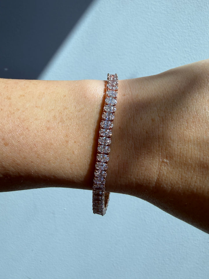 4 Prong Oval Shape Natural Diamond Tennis Bracelet 18K Solid Gold