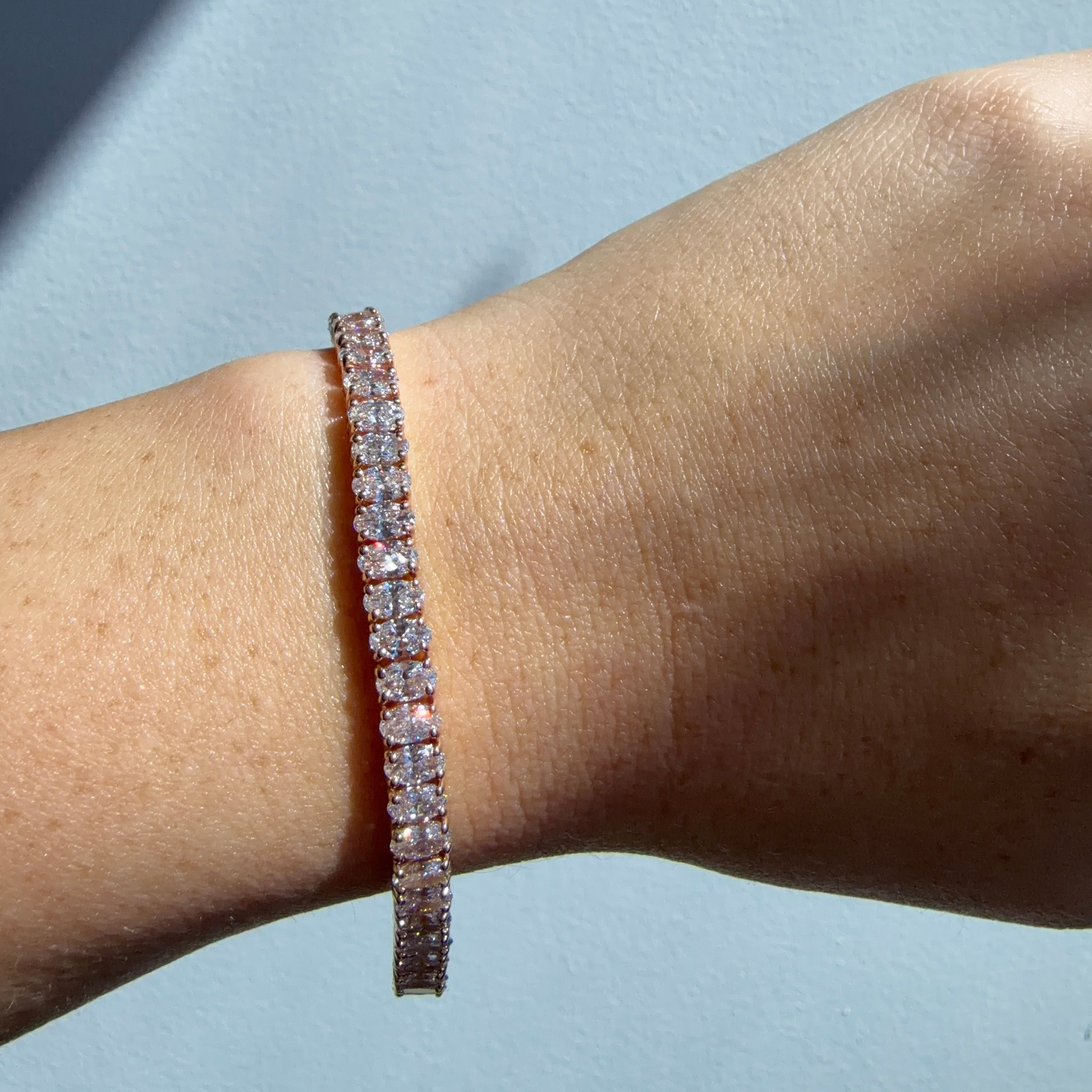 Classic 4 Prong Oval Diamond Tennis Bracelet 18K