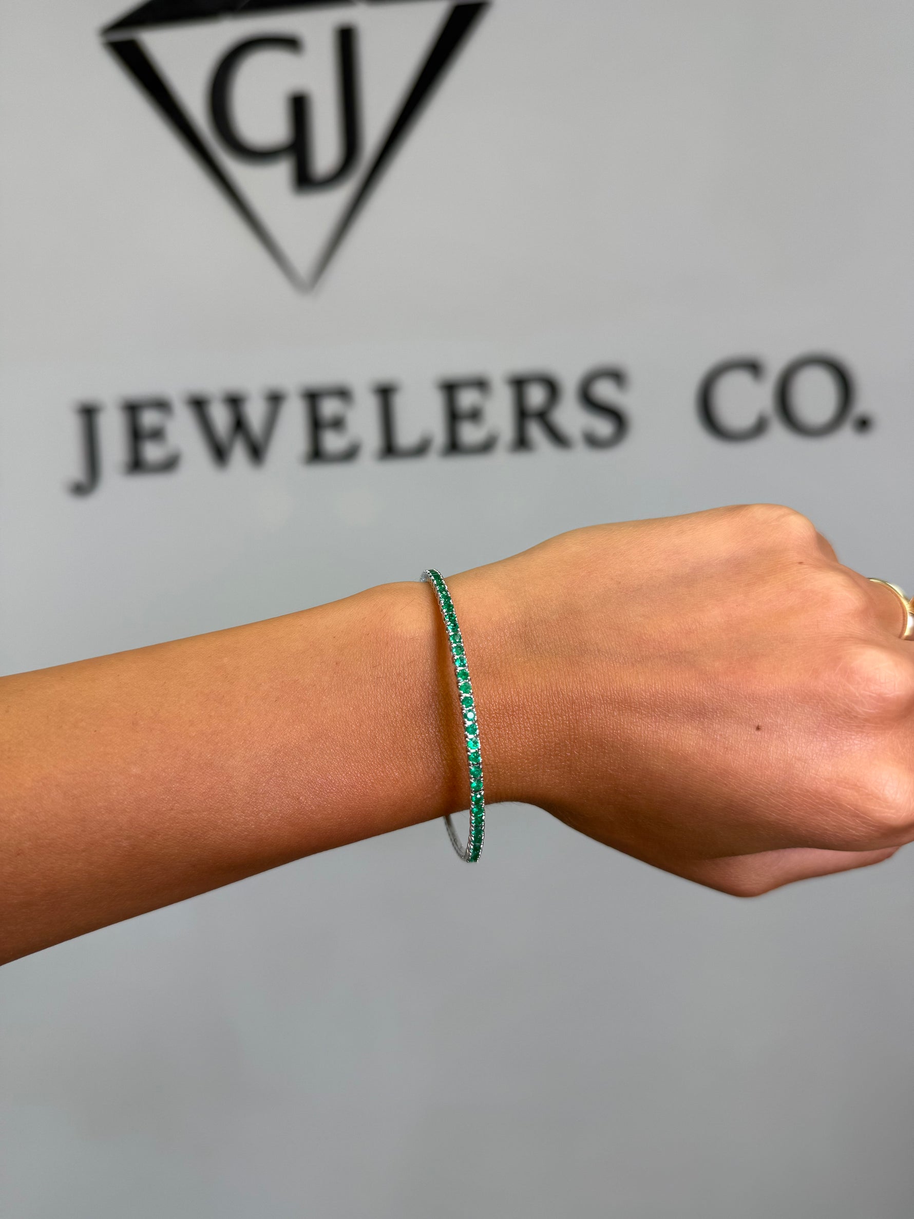 Flexible Natural Green Emerald Bangle 14K lifestyle 1.1