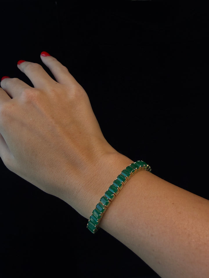 15CT Emerald Cut Natural Green Emerald Tennis Bracelet Solid Gold Lifestyle