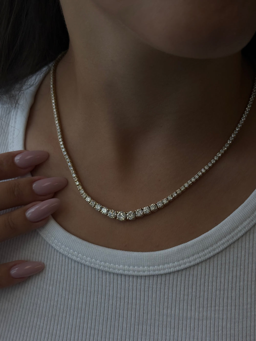4 Prong Graduated Natural Diamond Tennis Necklace 14K yellowGold