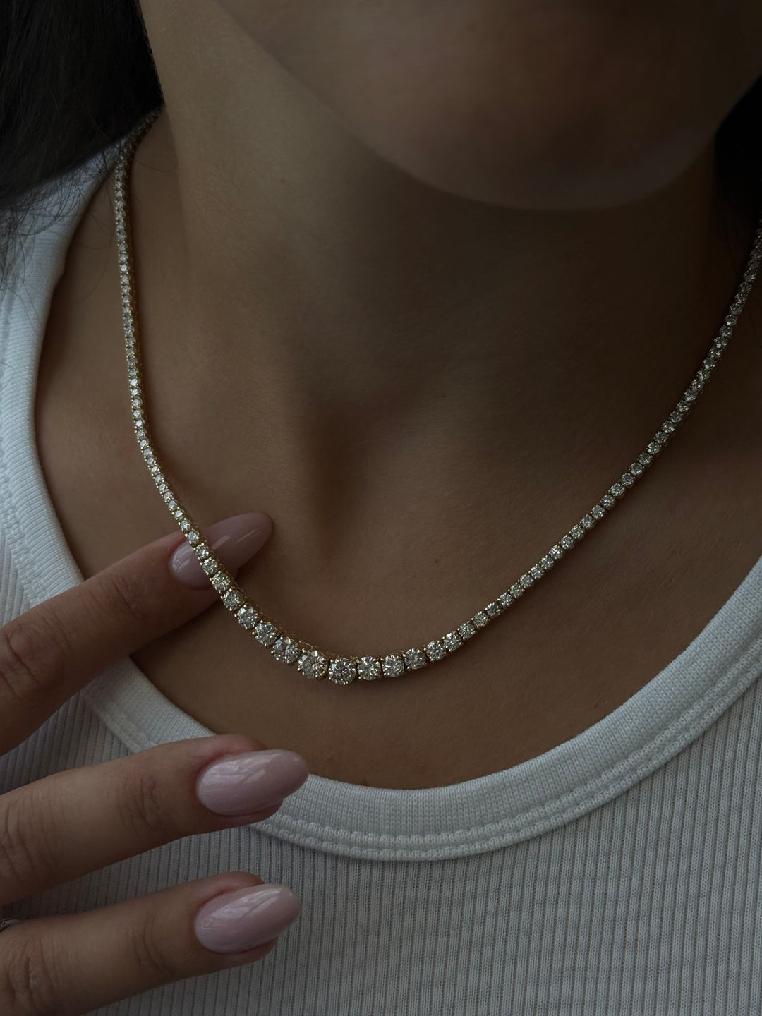 4 Prong Graduated Natural Diamond Tennis Necklace 18K Yellow Gold
