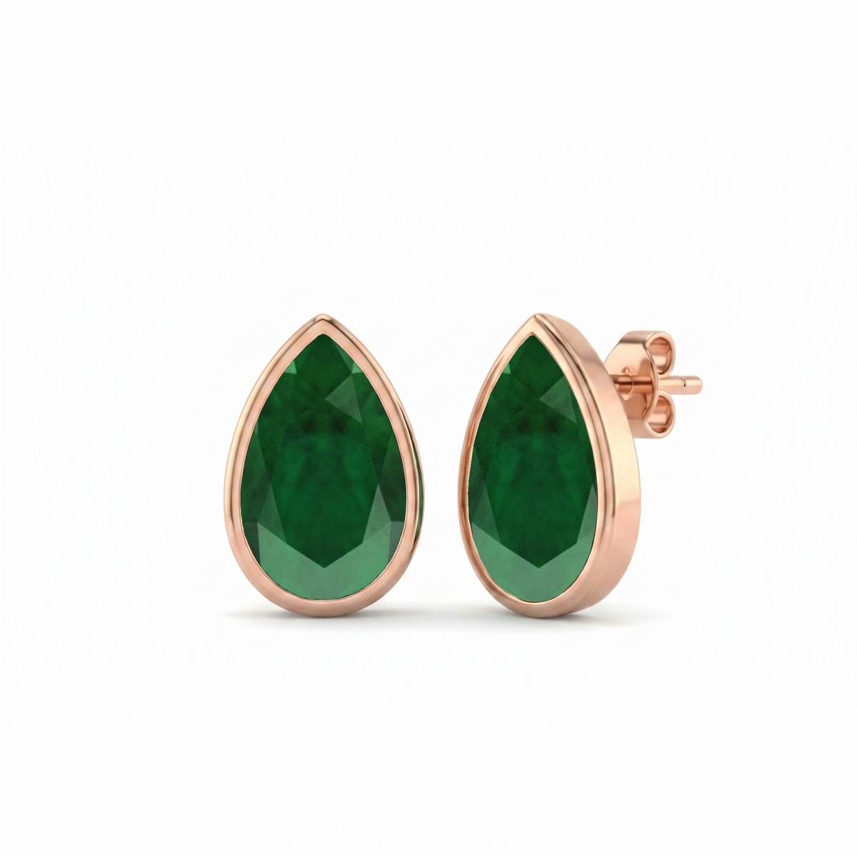 Bezel Set Natural Green Emerald Pear Shape Diamond Studs RG