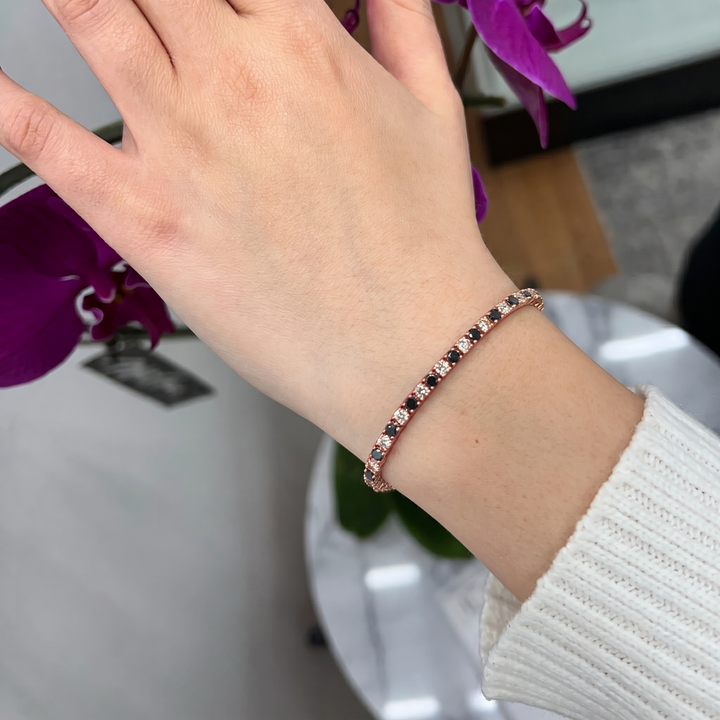 4-Prong Black and White Alternating Natural Diamond Tennis Bracelet 14K Solid Gold