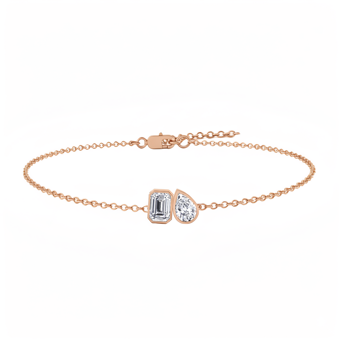 RG Toi Et Moi Emerald & Pear Shape Diamond Bracelet front view