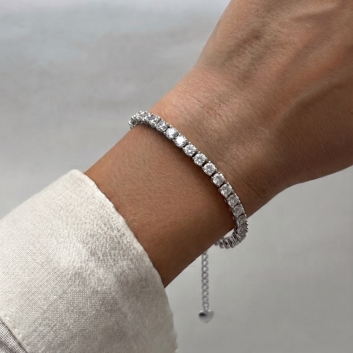 Everyday Dainty Natural Diamond Tennis Bracelet G Color VS2 Clarity .65CT T.W 14K Solid Gold