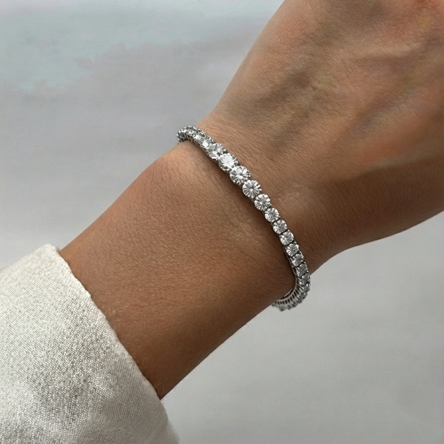 3-Prong Graduated Natural Diamond Tennis Bracelet 14K Solid Gold