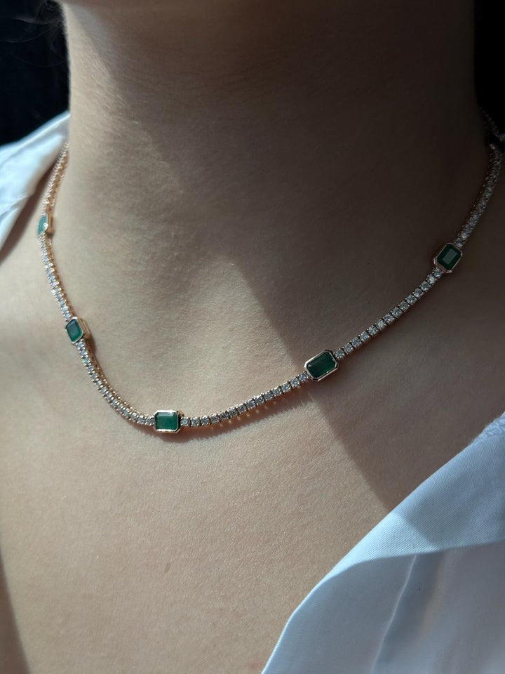 11CT T.W Natural Diamond & Green Emerald Station Tennis Necklace