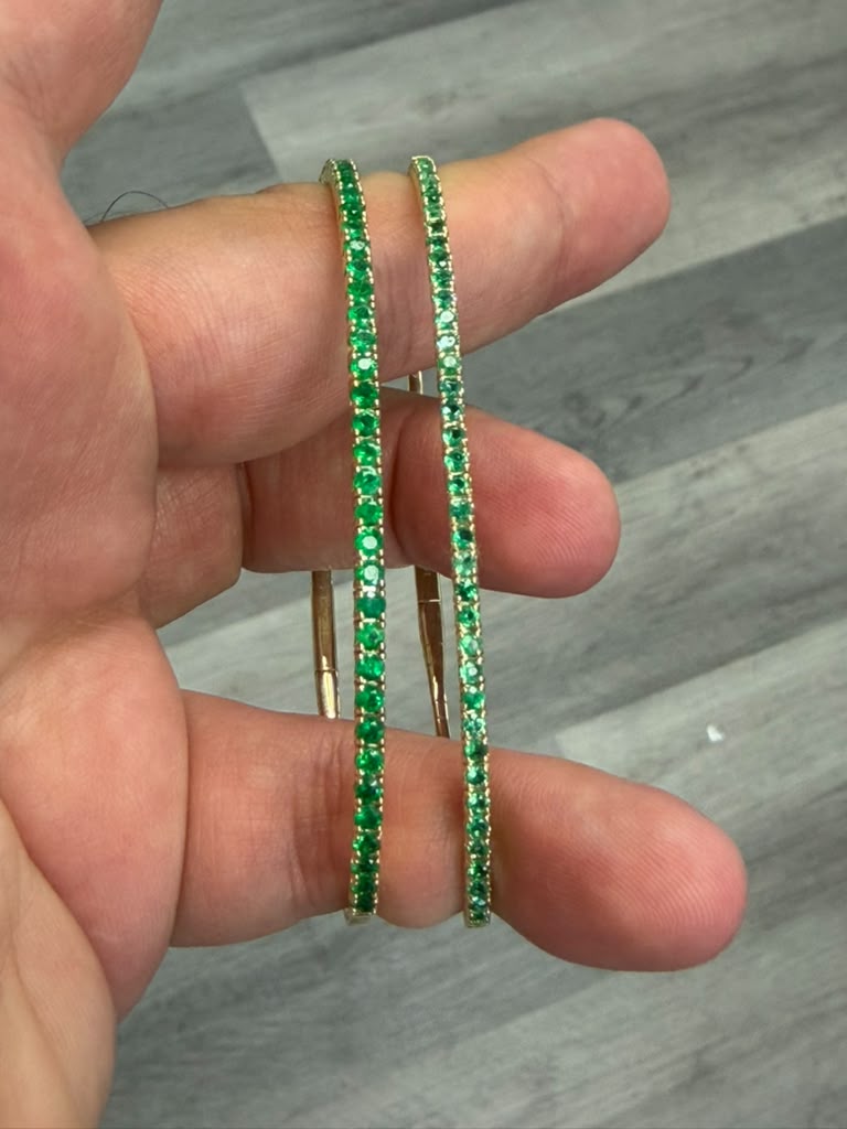 Flexible Natural Green Emerald Bangle 14K lifestyle 4.4