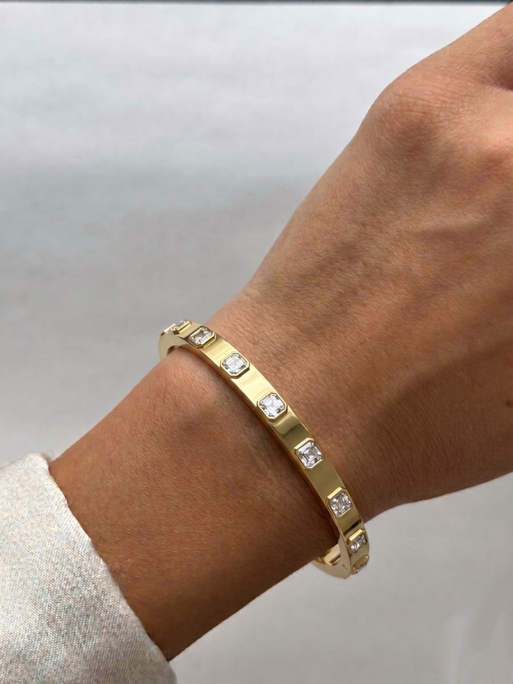 Asscher Cut Bezel Set Natural Diamond Bangle