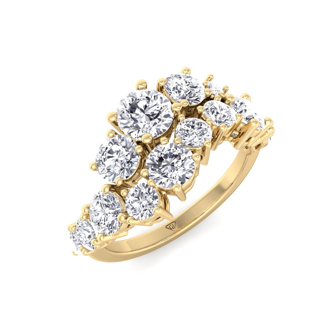 Round Shape Graduated Natural Diamond Clustered Ring